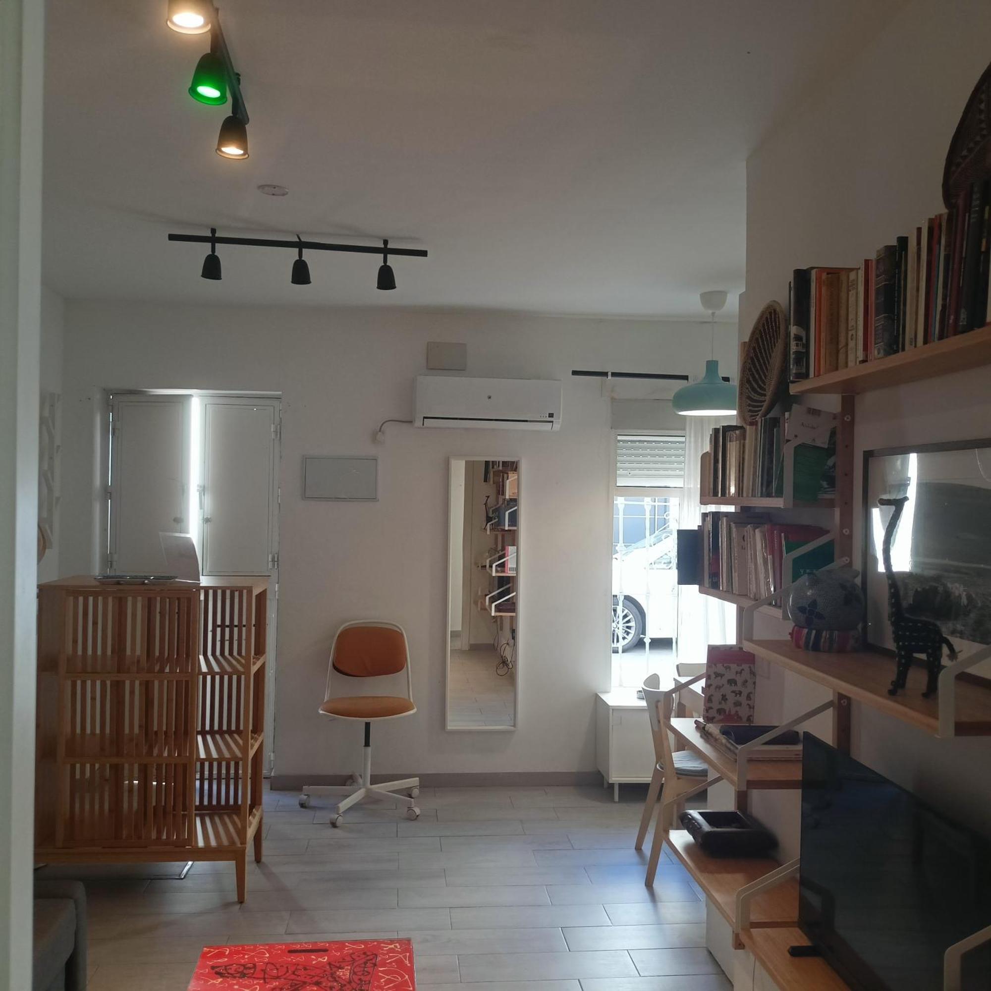 La Casa De Los Viajantes Севиля Екстериор снимка